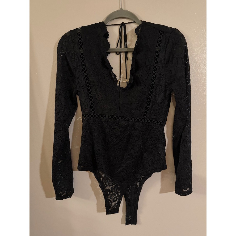 Chocolate USA Womens Black Lace Long Sleeve V-Neck Bodysuit Medium NWT